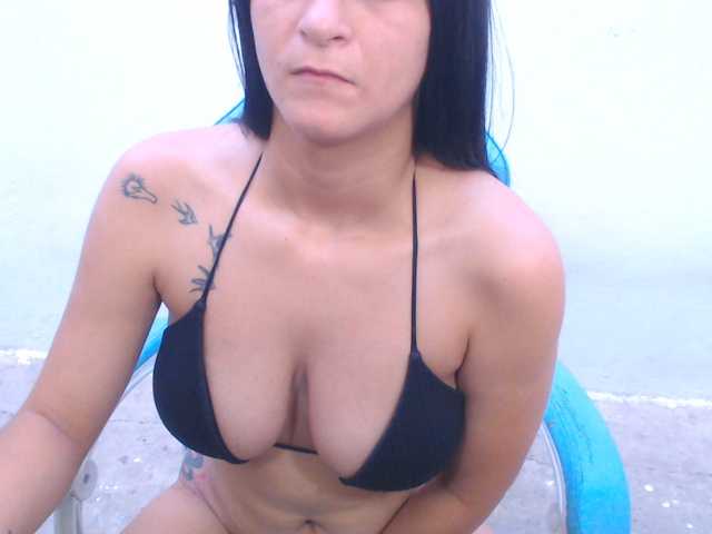 hotcollege29 live cam on BongaCams