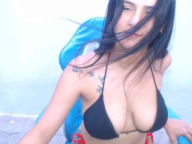 Model: hotcollege29