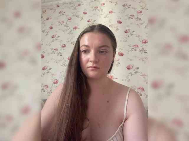 IamLovenda webcam