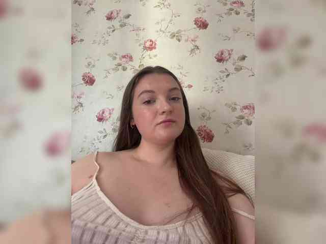 IamLovenda webcam