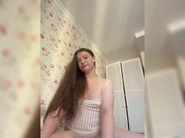 IamLovenda webcam