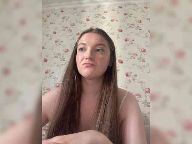IamLovenda webcam