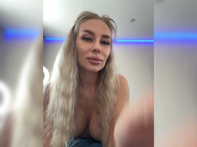 go to chat with -Lovensesgirl-