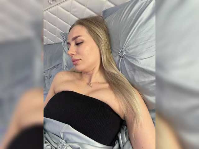 Lovensesgirl live cam on BongaCams