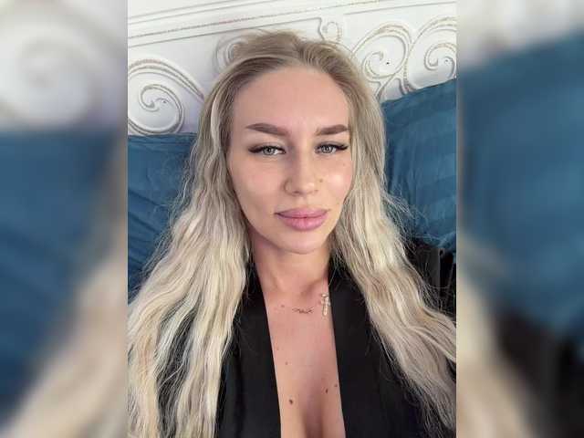 Lovensesgirl live cam on BongaCams