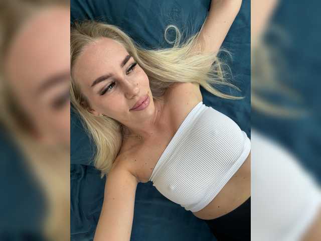 Lovensesgirl live cam on BongaCams