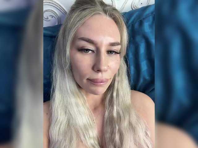 Lovensesgirl live cam on BongaCams