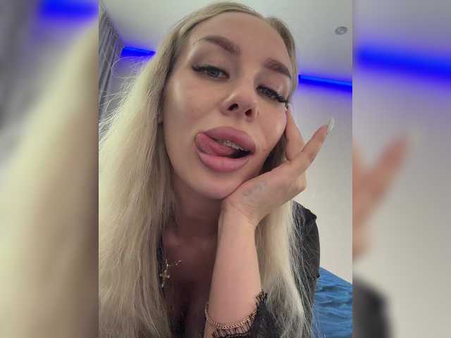 Lovensesgirl live cam on BongaCams
