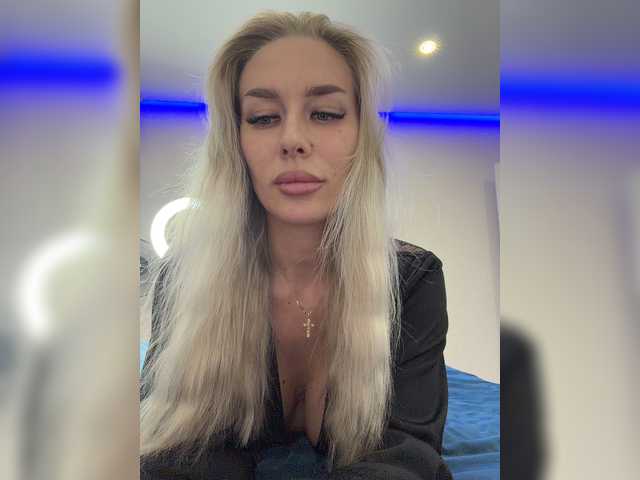 Lovensesgirl live cam on BongaCams