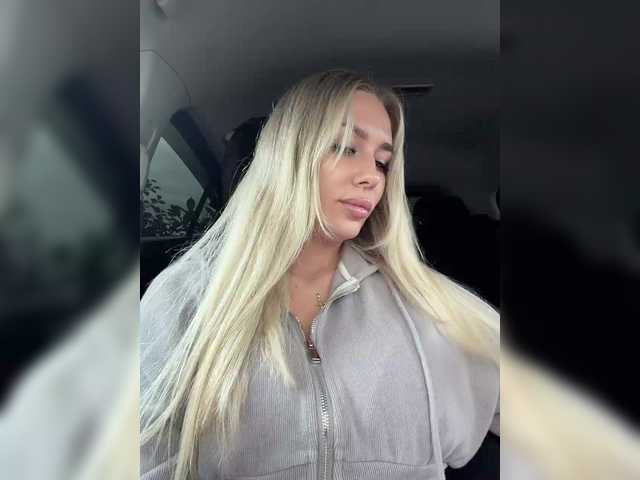 Lovensesgirl live cam on BongaCams