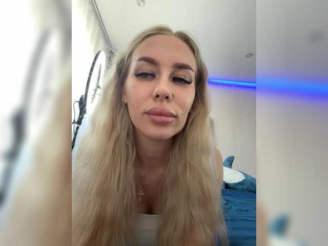 Lovensesgirl live cam on BongaCams