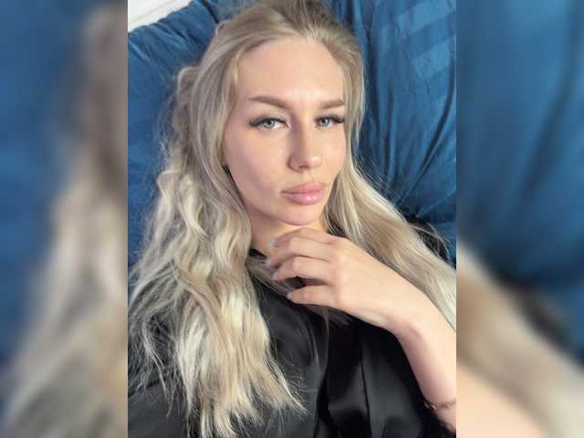 Lovensesgirl live cam