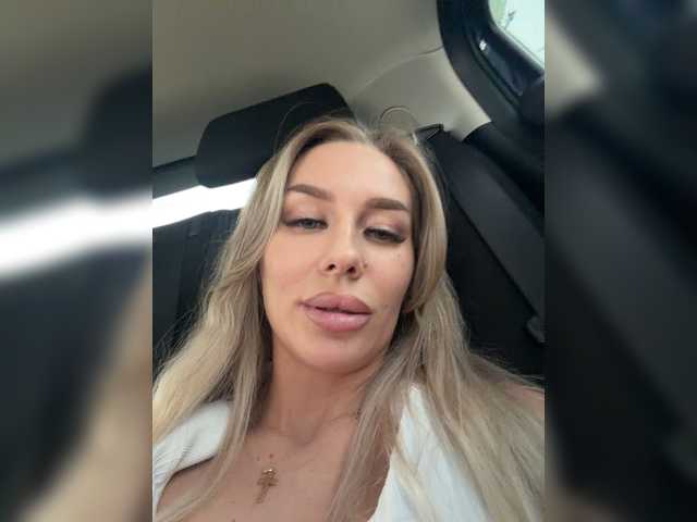 Lovensesgirl, en directo ahora en BongaCams