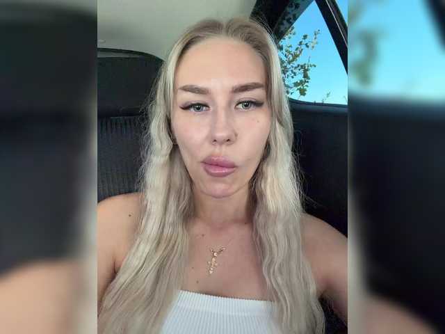 -Lovensesgirl- live cam