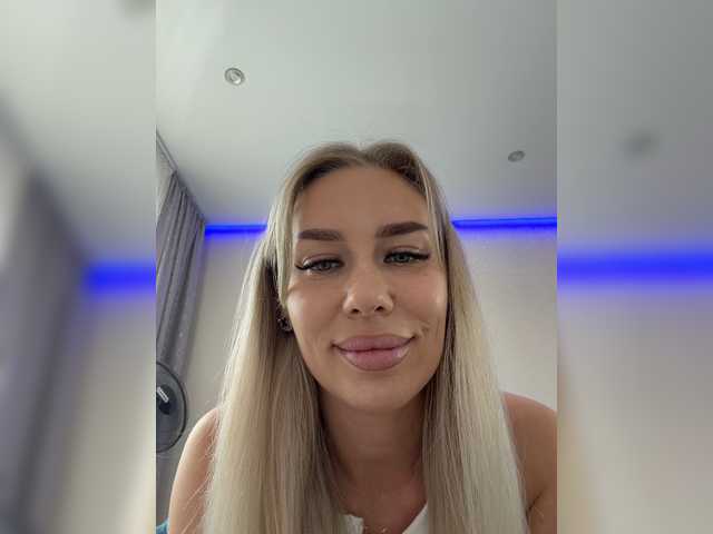 Lovensesgirl live cam on BongaCams