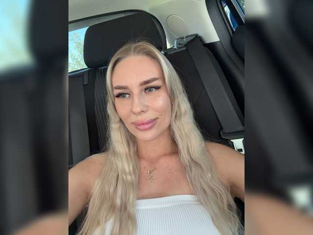 Lovensesgirl live cam on BongaCams