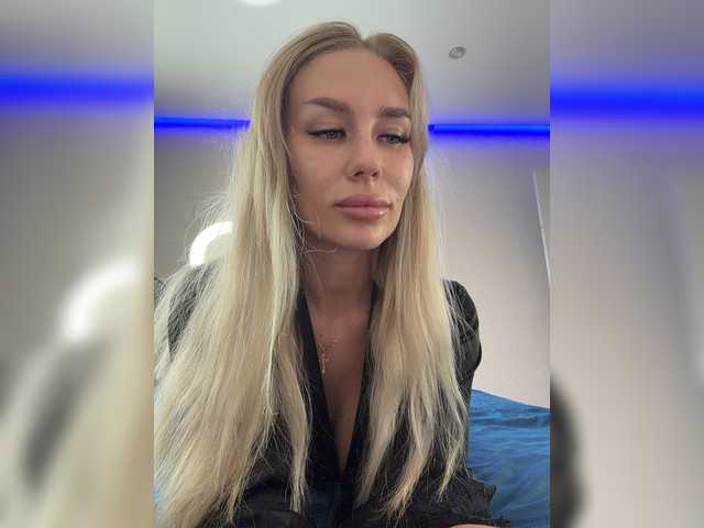 Lovensesgirl live cam on BongaCams
