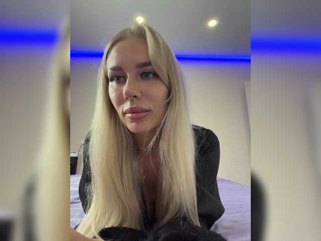 -Lovensesgirl- live webcam show