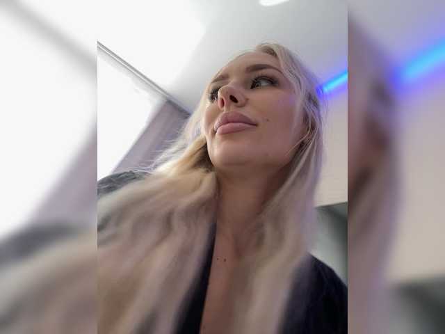 Lovensesgirl's BongaCams profile