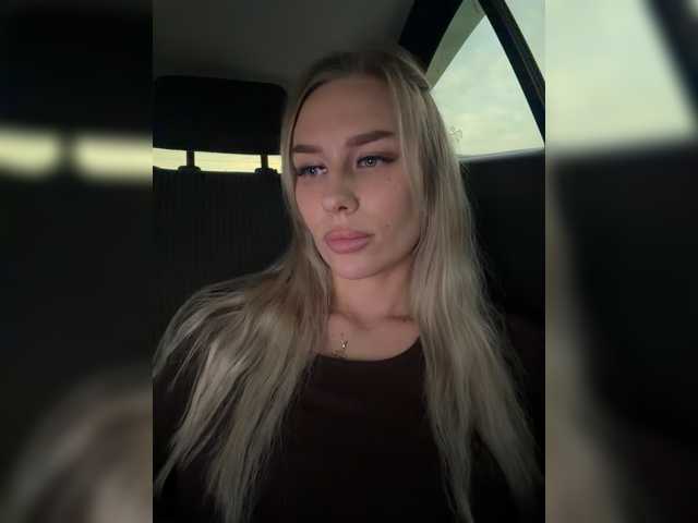 Lovensesgirl live cam on BongaCams