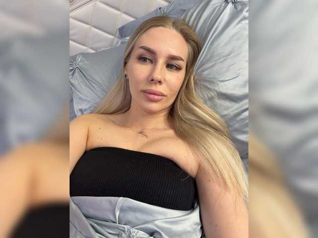 Lovensesgirl live cam on BongaCams