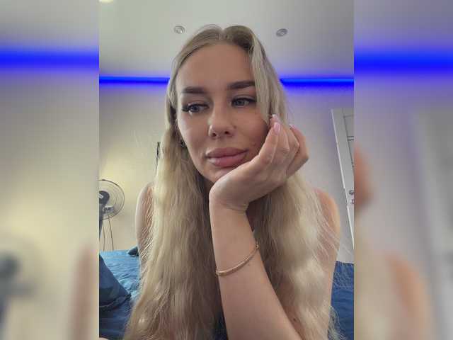 Развраточка Lovensesgirl
