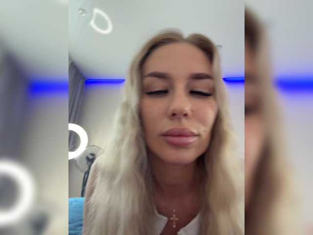 Lovensesgirl live cam on BongaCams