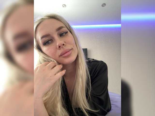 Lovensesgirl's BongaCams show and profile