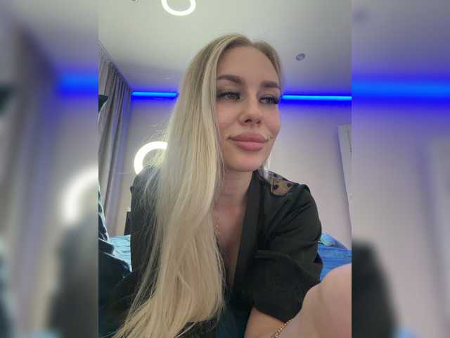Lovensesgirl live cam on BongaCams