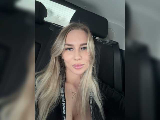 Lovensesgirl, en directo ahora en BongaCams