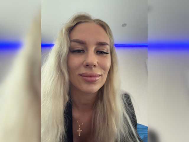 Lovensesgirl live cam on BongaCams
