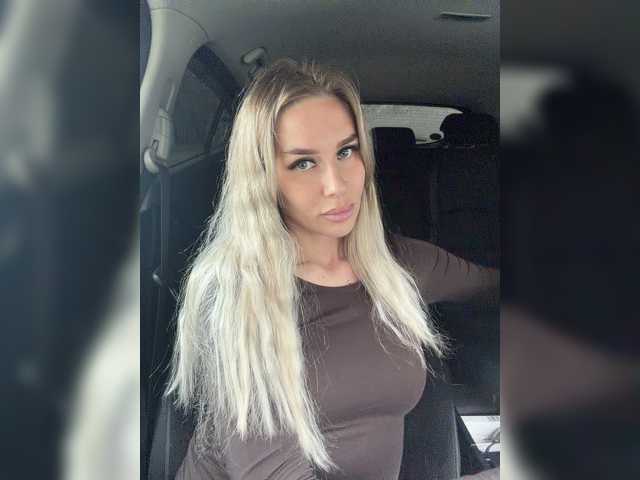 Lovensesgirl live cam on BongaCams