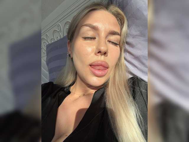 -Lovensesgirl- live webcam show