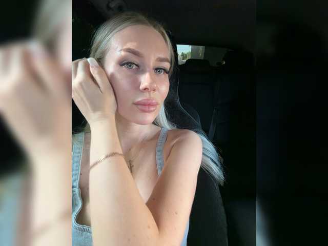 lovensesgirl cam belle