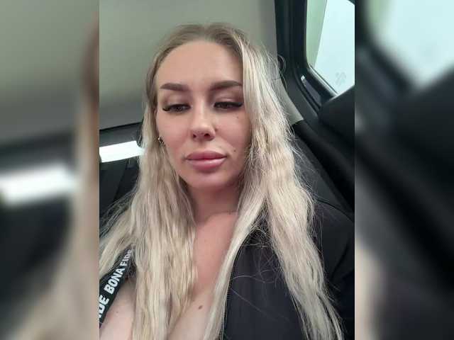 -Lovensesgirl- live cam preview
