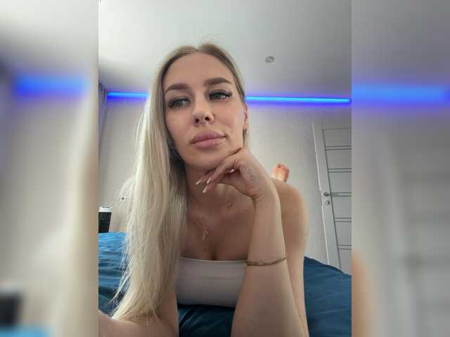 Lovensesgirl live cam on BongaCams