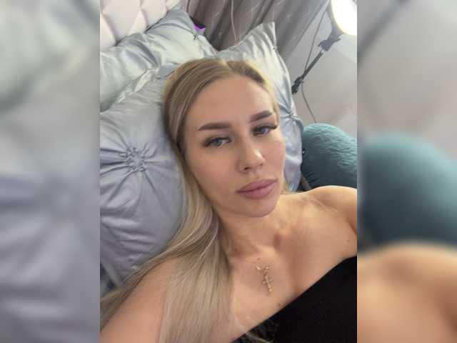 Lovensesgirl live cam on BongaCams