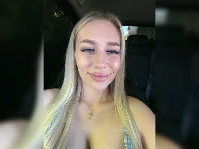 Lovensesgirl live cam on BongaCams