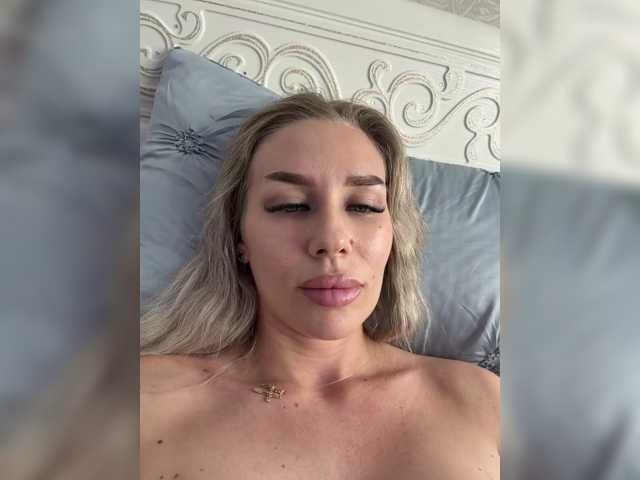 Lovensesgirl live cam on BongaCams