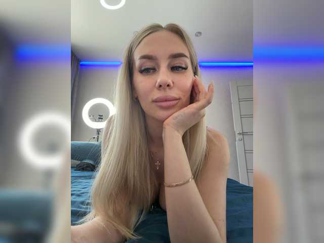 Lovensesgirl live cam on BongaCams