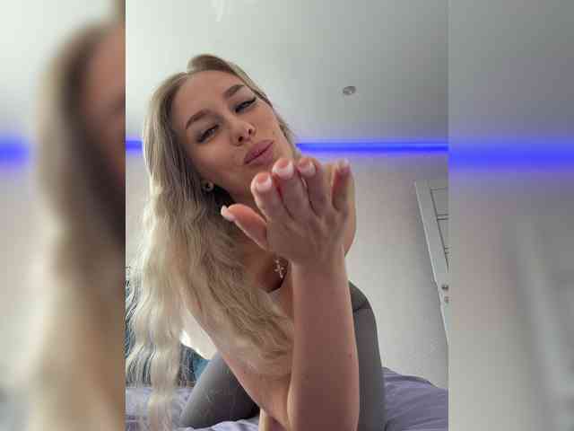 Модель: -Lovensesgirl-