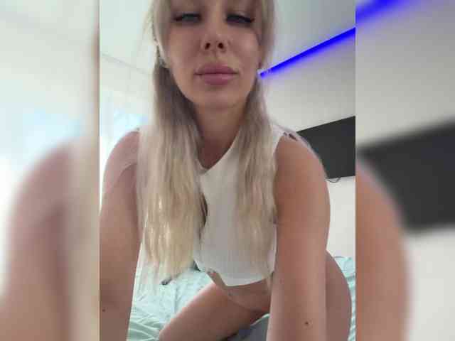 Модель: -Lovensesgirl-