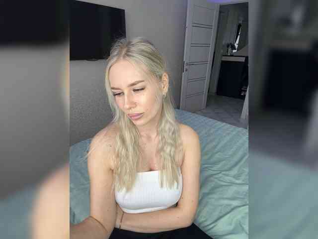 Lovensesgirl Live Webcam on BongaCams