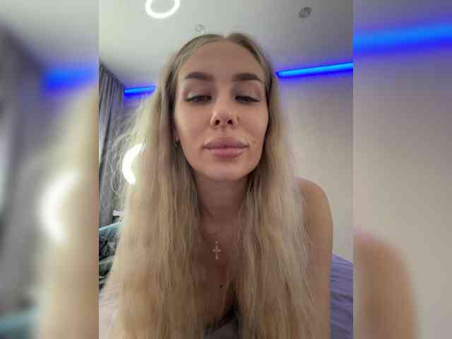 Модель: -Lovensesgirl-