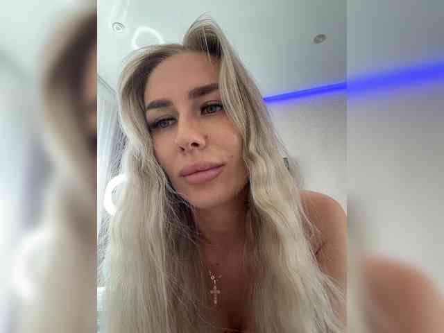 Модель: -Lovensesgirl-