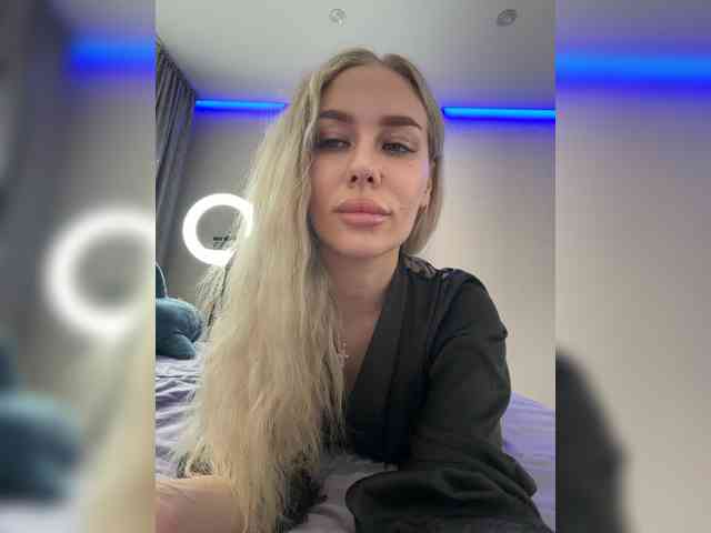 Модель: -Lovensesgirl-