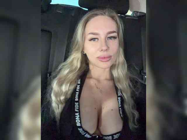 Модель: -Lovensesgirl-