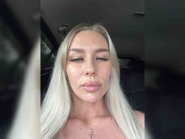 -lovensesgirl-'s cam show statistics and live stream