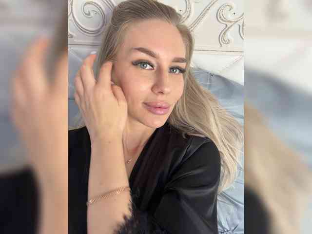 Модель: -Lovensesgirl-