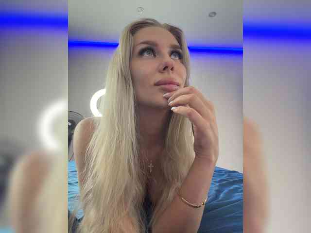 Модель: -Lovensesgirl-